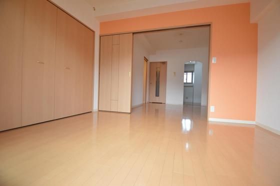 �y���̑������E�X�y�[�X�z�@���邢������