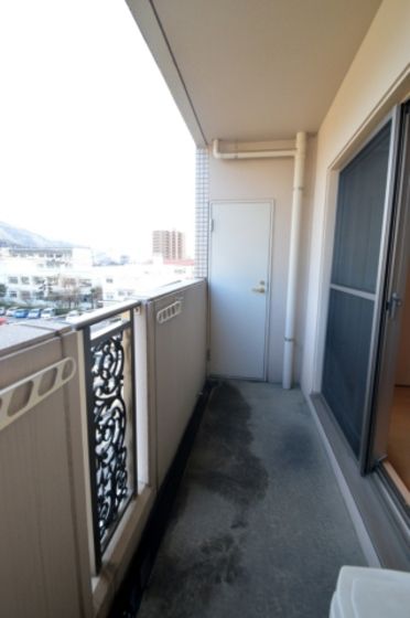 �y�o���R�j�[�z�@�������B�g�����N���[���t���o���R�j�[�B