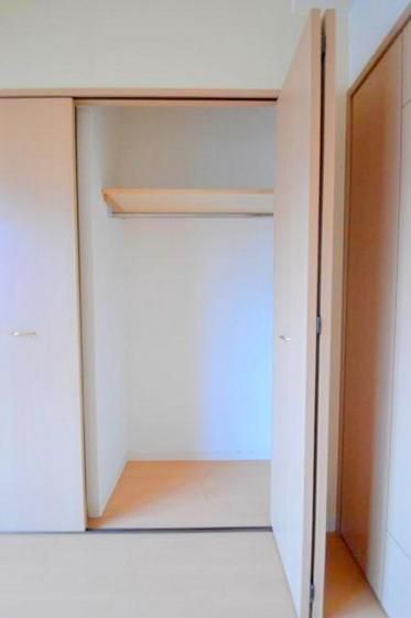 �y���[�z�@�N���[�[�b�g