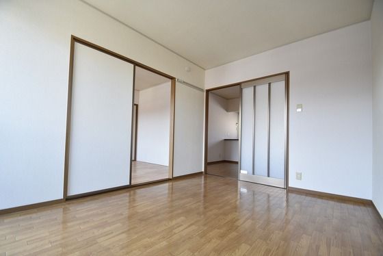 �y���̑������E�X�y�[�X�z�@