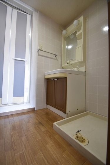 �y���ʏ��z�@