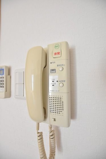 �y�Z�L�����e�B�z�@�I�[�g���b�N������