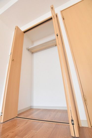 �y���[�z�@�N���[�[�b�g���[��