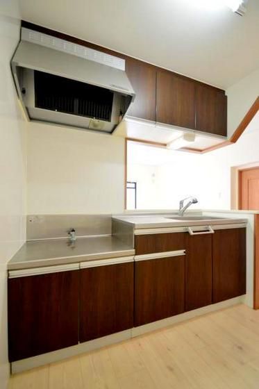 �y�L�b�`���z�@