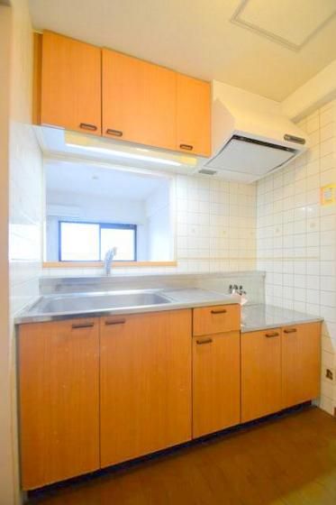 �y�L�b�`���z�@