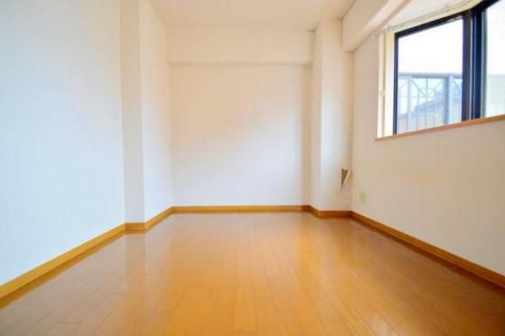 �y���̑������E�X�y�[�X�z�@