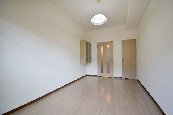 �y���̑������E�X�y�[�X�z�@