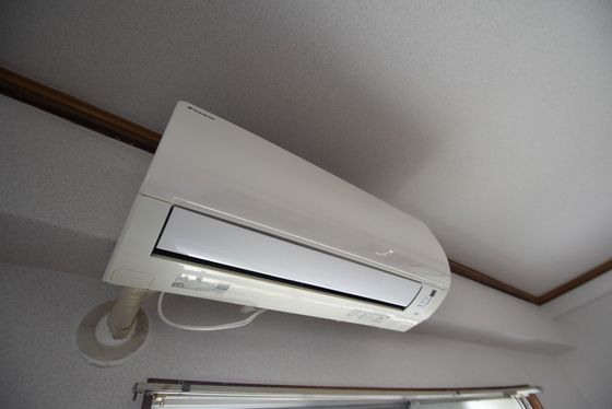 �y���̑��ݔ��z�@