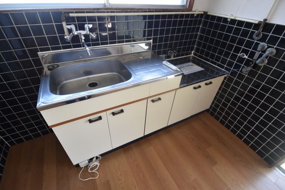 �y�L�b�`���z�@