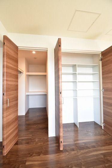 �y���̑��ݔ��z�@