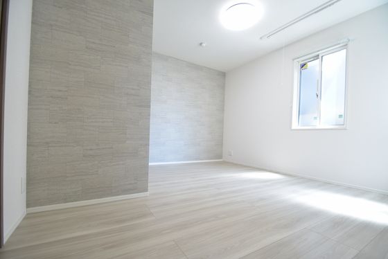 �y���̑������E�X�y�[�X�z�@