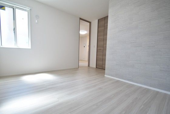 �y���̑������E�X�y�[�X�z�@