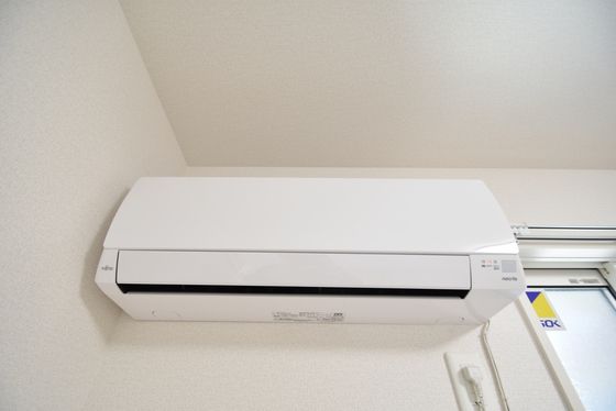 �y���̑��ݔ��z�@