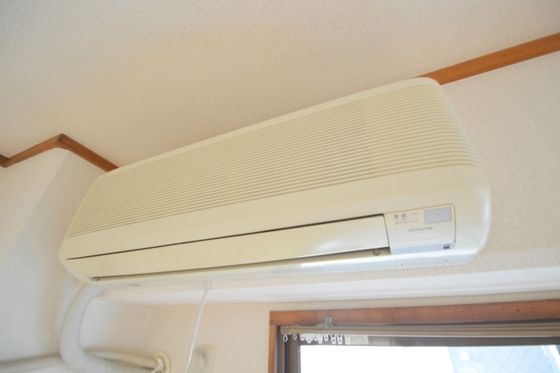 �y���̑��ݔ��z�@�G�A�R��