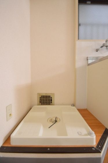 �y���̑��ݔ��z�@��������@�u��