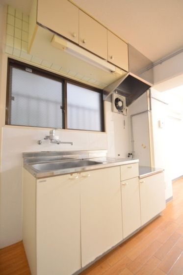 �y�L�b�`���z�@�L�b�`���ɑ��L��