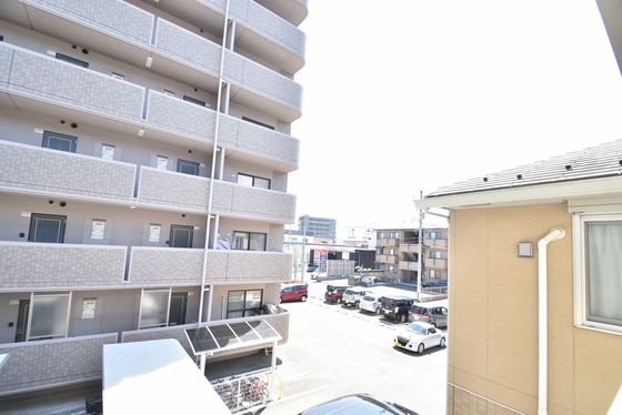 �y���̑��ݔ��z�@