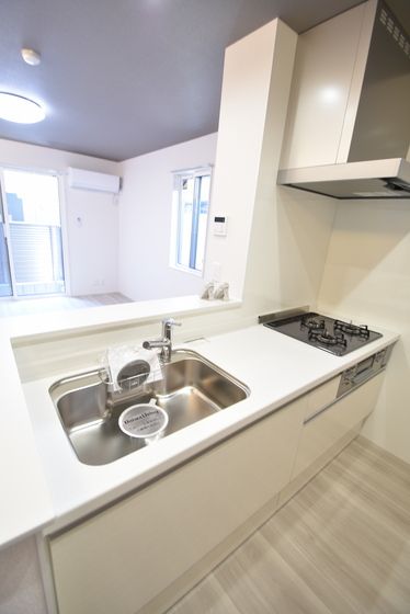 �y�L�b�`���z�@