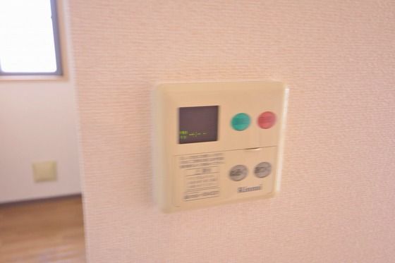 �y���̑��ݔ��z�@