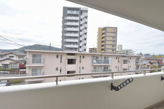 �y���]�z�@