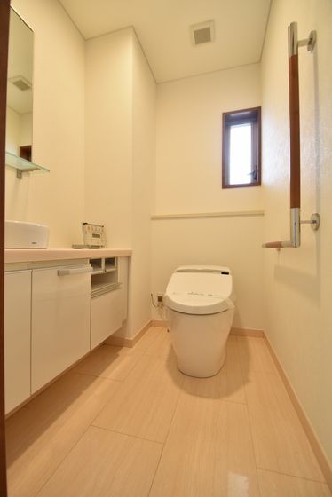 �y�g�C���z�@