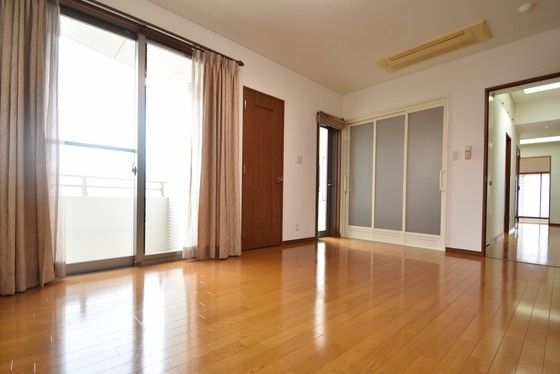 �y���̑������E�X�y�[�X�z�@