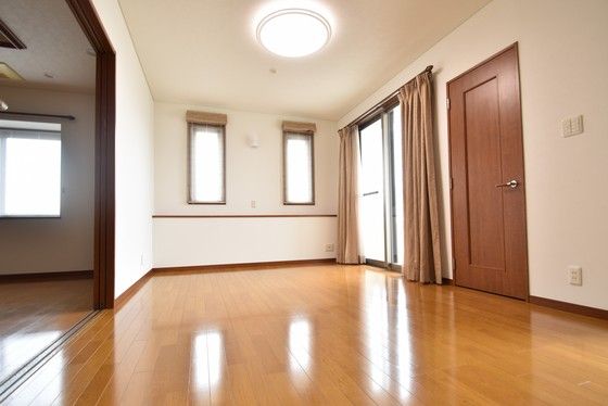 �y���̑������E�X�y�[�X�z�@