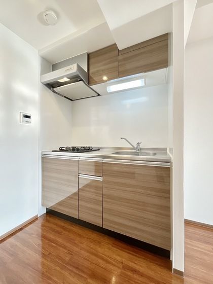 �y�L�b�`���z�@