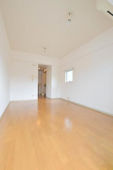 �y���̑������E�X�y�[�X�z�@