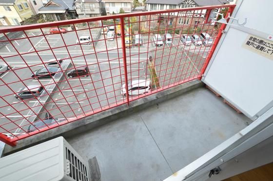 �y�o���R�j�[�z�@