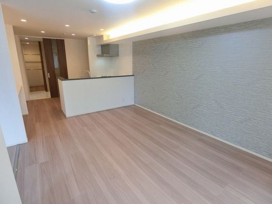 �y���̑������E�X�y�[�X�z�@