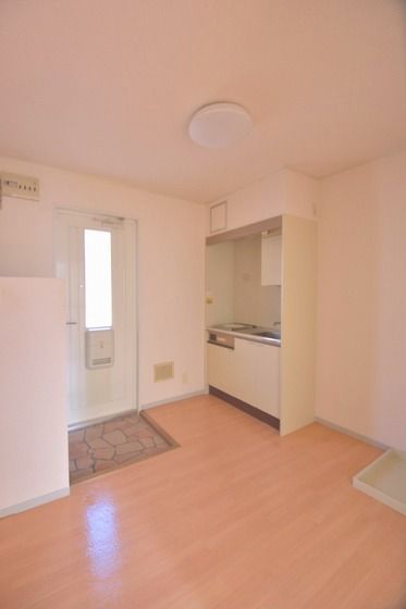 �y���̑������E�X�y�[�X�z�@