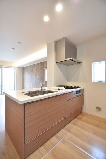 �y�L�b�`���z�@