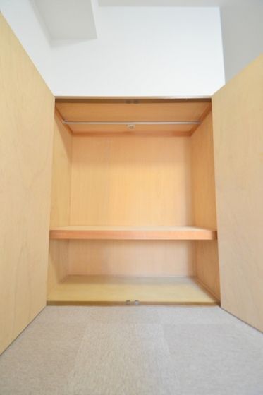 �y���̑��z�@��e�ʂ̎��[