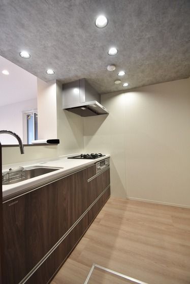 �y�L�b�`���z�@