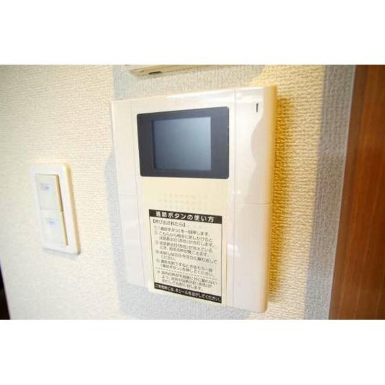 �y�Z�L�����e�B�z�@�s�u���j�^�[