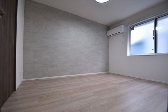 �y���̑������E�X�y�[�X�z�@