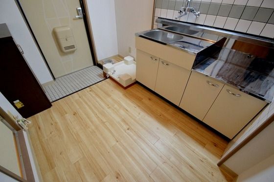 �y�L�b�`���z�@�L�b�`���X�y�[�X