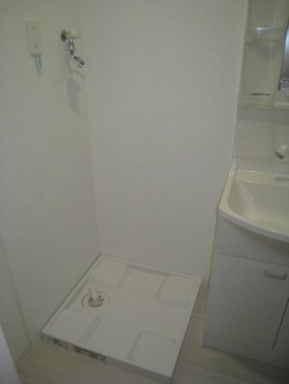 �y���̑��ݔ��z�@