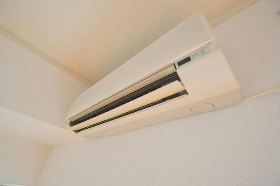 �y���̑��ݔ��z�@�G�A�R��1��