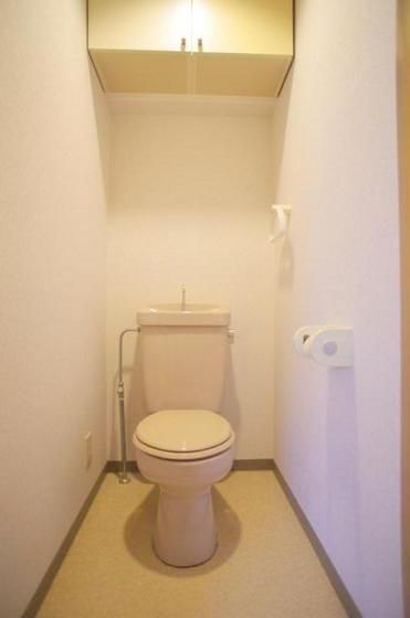 �y�g�C���z�@