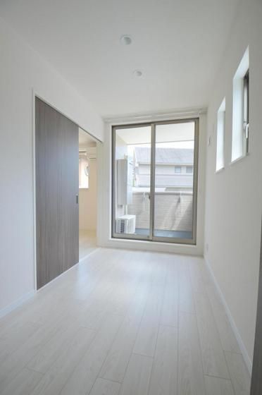 �y���̑������E�X�y�[�X�z�@