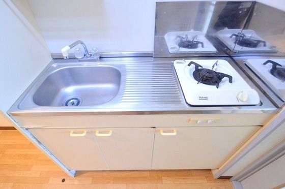 �y�L�b�`���z�@