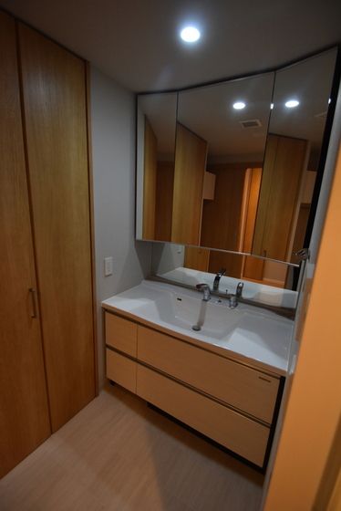 �y���ʏ��z�@