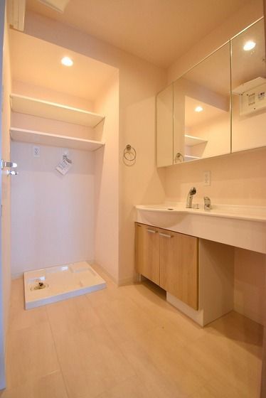 �y���ʏ��z�@