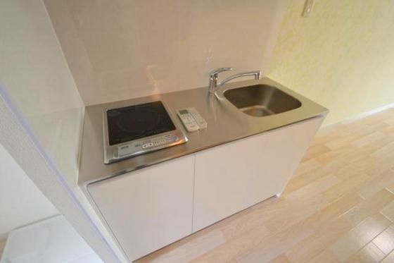 �y�L�b�`���z�@�V�iIH�V�X�e���L�b�`��(^��^)