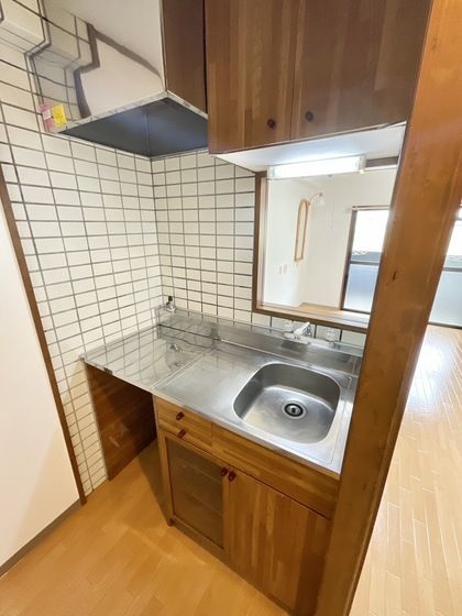 �y�L�b�`���z�@