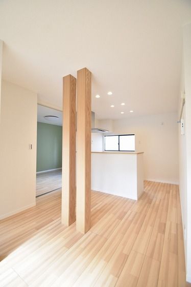 �y���̑������E�X�y�[�X�z�@