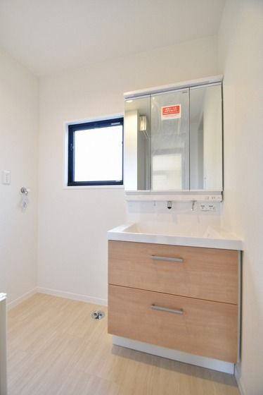 �y���ʏ��z�@