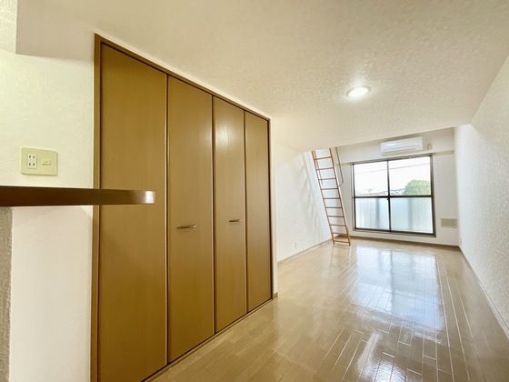 �y�����E���r���O�z�@�L�X���t�g�t����12����������(^^��